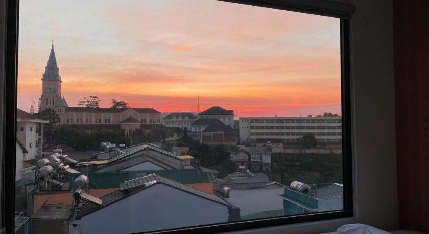 Yukkuri Boutique Hotel Dalat Eksteriør bilde